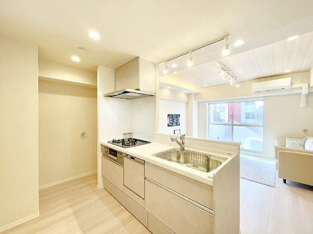 Lb`@Ȃ炲ƑƂ̉by߂ΖʃJE^[Lb`