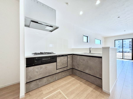 �L�b�`���@L���^���Ɨ�������X�y�[�X���L�X�Ǝg���܂��B�R���p�N�g�ɓ����Ă��������N���N�B  