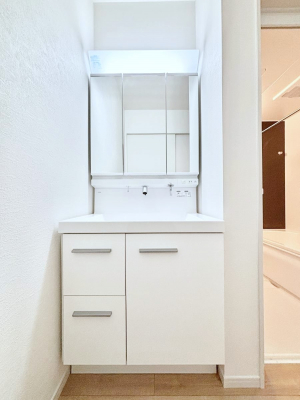 ���ʑ�E���ʏ��@���[�͂Ƌ@�\���ɗD�ꂽ���ʉ��ϑ�