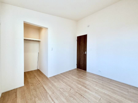 �q�������@�q�������ɂ��������߂Ȏ��[�X�y�[�X�����Ղ�̋���