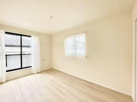 ���̑����ρ@2�ʍ̌����m�ۂ������邢��ԁB�Ƒ��݂�Ȃ����K�ȕ�炵����������݌v�ł��B