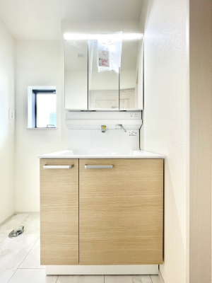 ���ʑ�E���ʏ��@�傫�����₷���O�ʋ��Ő�����������ʑ�́A�g�����Ȃ݃`�F�b�N�┧�̂������ɂ������߂ł��B 