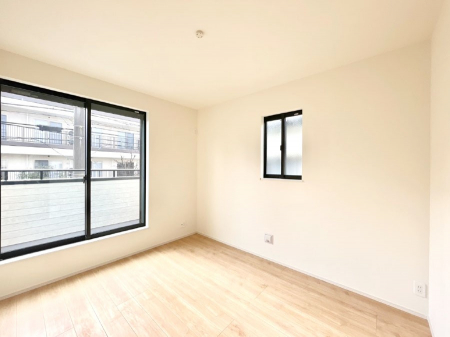 ���̑����ρ@���邢�o���R�j�[�T�C�h�ɗm����ݒu�B�ڊo�߂̗ǂ��Q���ɁB 