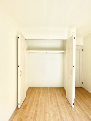 ���[�@�����Ղ�̎��[�X�y�[�X�ŉ��K�ɕ�点���� 