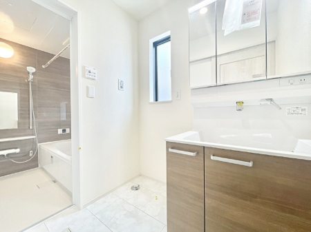 ���̑��@���������Ă���̂Ŏ��C�̑����ꏊ�ł����C���\���s���܂��B�����̐g�x�x���C�����ǂ��I