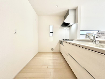 Lb`@Ƃ肠Lb`ł͂ƑƊył܂B