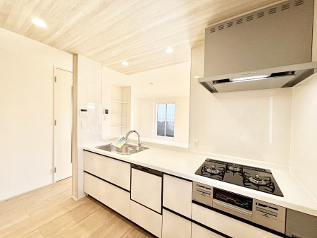 Lb`@JE^[zɊyׂB̂ƔȂ肻łˁB