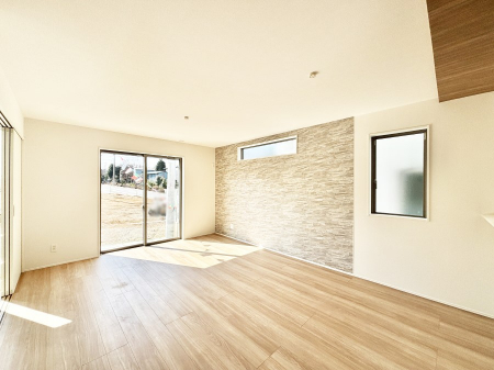 ���̑����ρ@�A�N�Z���g�N���X���������ȃ_�C�j���O�B�Ƒ��ł̂�т肭�낰��L�X�X�y�[�X�B