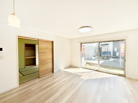 rO@Ƒc̎ԂȂ났̃rO_CjOB   