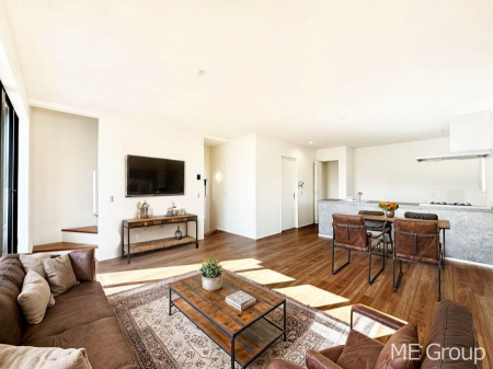 ���r���O�@���r���O�ɂ͏��g�[�̗p�B���������N��̐S�n�悢��ԁ@���Ƌ��CG�ł�