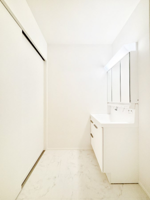 ���̑��@��Ƃ�̐��ʃX�y�[�X�Œ��̐g�x�x�����N���N