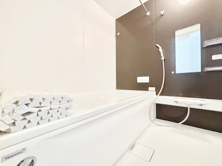 �����@����̔�������Ă���閾�邢�������̂���o�X���[��