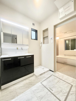 ʑEʏ@̂KԂłB̐gxxCǂg܂B 