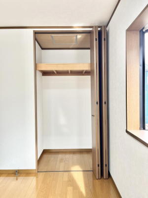 [@m̃N[[bgBŝŌ̈ߗނ܂܂B