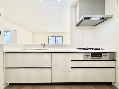 �L�b�`���@�������������I�ɁA�y�����I�V�X�e���L�b�`��  