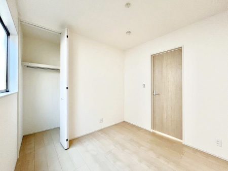 q@g₷`ŃxbgƋ̒uɂ邱Ƃ܂B