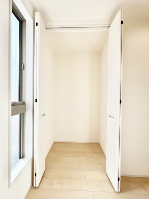 [@m̃N[[bgBŝŌ̈ߗނ܂܂B