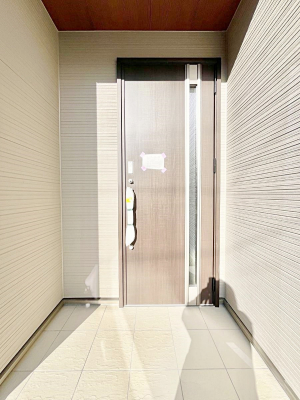 ӊ@wZ 1100m ss񒆊wZ