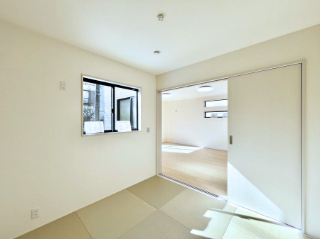 ̑ρ@rOƗׂ荇ĂaBقƈꑧła̋ԂYꂸɁB 