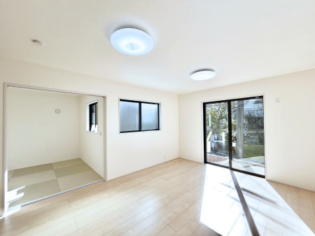 rO@傫ȑ炽Ղ̗zƕ郊rO