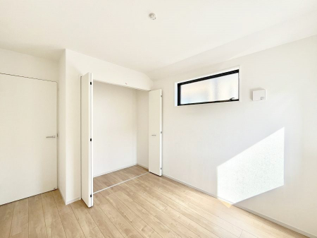 Q@g₷`ŃxbgƋ̒uɂ邱Ƃ܂B   