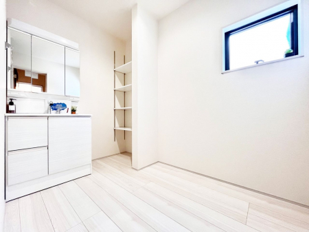 ���̑��@�㎿�Ȑ��ʋ�Ԃ���Ƃ�̎��Ԃ����o�B���ꂵ�����I�t���B