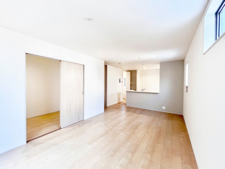 ���̑����ρ@���邢�z���������A�����̕��͋C�ɖ��������_�C�j���O�B   