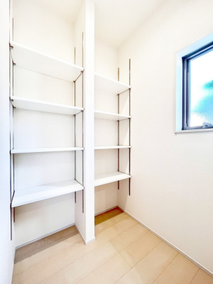 ���̑����ρ@�H�ނ̃X�g�b�N�͂������A���p�i�̎��[�Ȃǎg�����͂��낢��I    