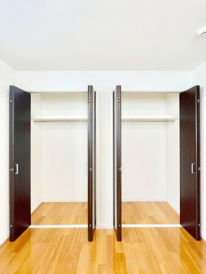 [@m̃N[[bgBŝŌ̈ߗނ܂܂B