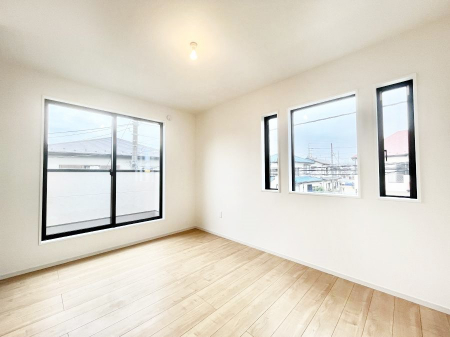 ���̑����ρ@�u�₩�ȓ��������������S�̂�D������ݍ���ł���܂�