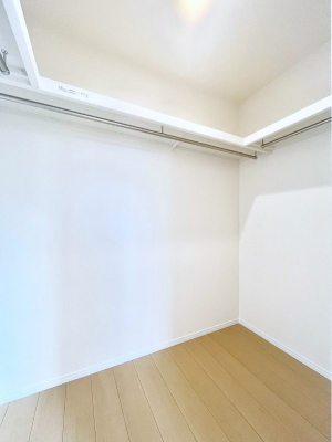 ���̑��@2�K�ɂ͉Ƒ��݂�Ȃŋ��L�ł�����[�X�y�[�X�B�t�@�~���[�N���[�N�Ƃ��Ă��g�����������܂��B