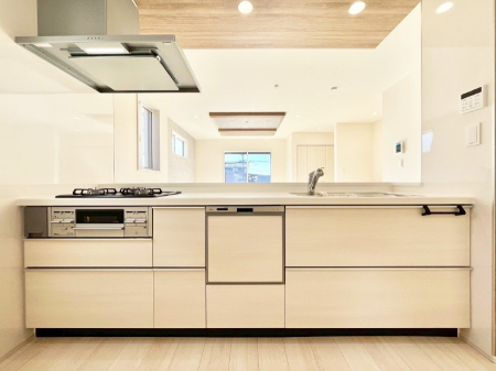 �L�b�`���@�������������I�ɁA�y�����I�V�X�e���L�b�`��  