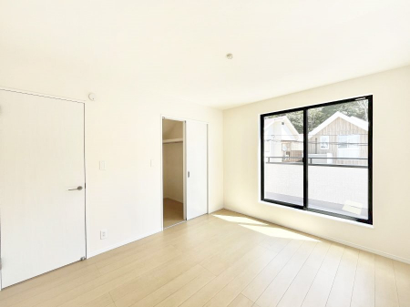 ���̑����ρ@�o���R�j�[���J�������v���X���Ă����m��