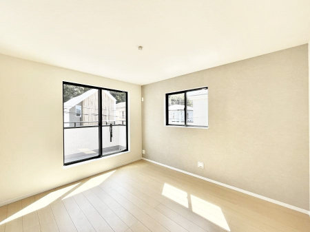 �Q���@�g���₷���`�Ńx�b�g��Ƌ�̒u�����ɂ����邱�Ƃ�����܂���B   