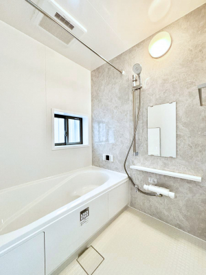 �����@����̔�����₷��؂ȃo�X�^�C���B�������Ƃ����C���y����Ŕ����Ƃ肽���ł��ˁI  