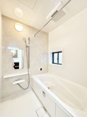 �����@����̔�����₷��؂ȃo�X�^�C���B�������Ƃ����C���y����Ŕ����Ƃ肽���ł��ˁI  