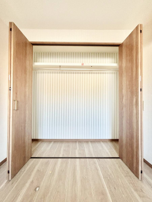 ���[�@�m���N���[�[�b�g�B���s��������̂Ō���̈ߗނ�����������[�ł��܂��B 