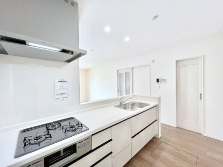 �L�b�`���@�L�X�Ƃ����g������̗ǂ��L�b�`���œ��X�̂��������y�����Ȃ肻��