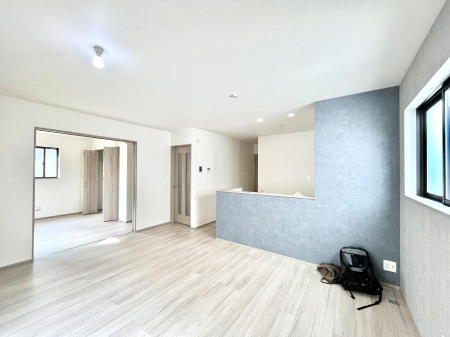 ���r���O�@�������������͋C�̂k�c�j�͉Ƒ��݂�Ȃ̉��K���  