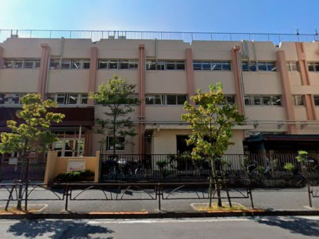 ӊ@wZ 950m 旧Ԃ̖؏wZ