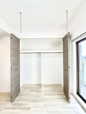 ���[�@�����Ղ�̎��[�X�y�[�X�ł��ł��Z��Ԃ��X�b�L���ۂĂ���