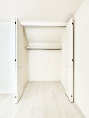 ���[�@�����Ղ�̎��[�X�y�[�X�ŉ��K�ɕ�点���� 