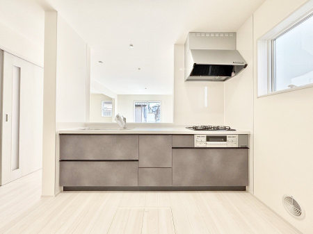 �L�b�`���@�������������I�ɁA�y�����I�V�X�e���L�b�`��  