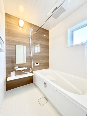 �����@����̔�����₷��؂ȃo�X�^�C���B�������Ƃ����C���y����Ŕ����Ƃ肽���ł��ˁI  