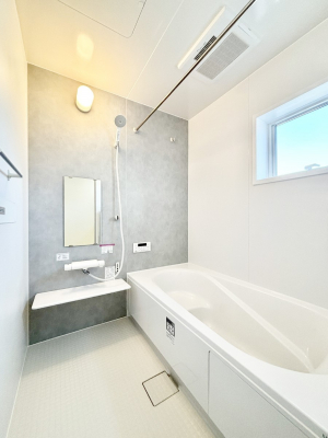 �����@����̔�����₷��؂ȃo�X�^�C���B�������Ƃ����C���y����Ŕ����Ƃ肽���ł��ˁI  