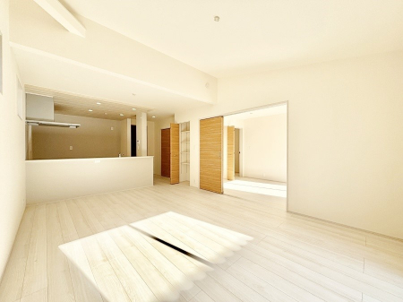 ���̑����ρ@�V���v���ȃf�U�C���Ȃ̂ŃC���e���A���l����̂��y���݂ł��ˁI