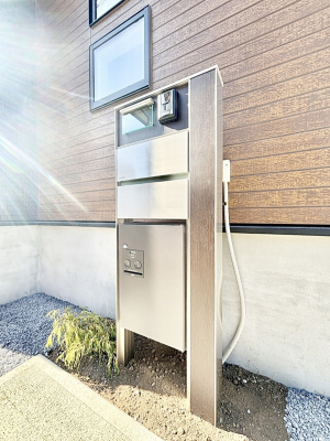 ���̑��@�V���v���f�U�C���̃|�X�g�B