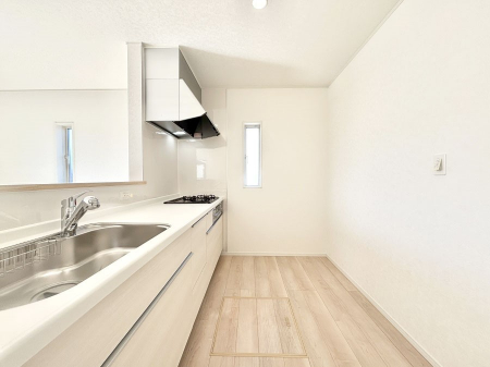 �L�b�`���@��Ƃ肠��L�b�`���ł͂��Ƒ��Ɗy�������������ł��܂��B