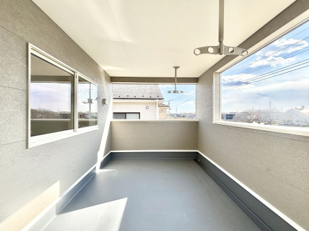 �o���R�j�[�@�������o���R�j�[�������R��������̂������܂��B