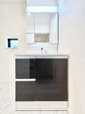 ���ʑ�E���ʏ��@�傫�����₷���O�ʋ��Ő�����������ʑ�́A�g�����Ȃ݃`�F�b�N�┧�̂������ɂ������߂ł��B 